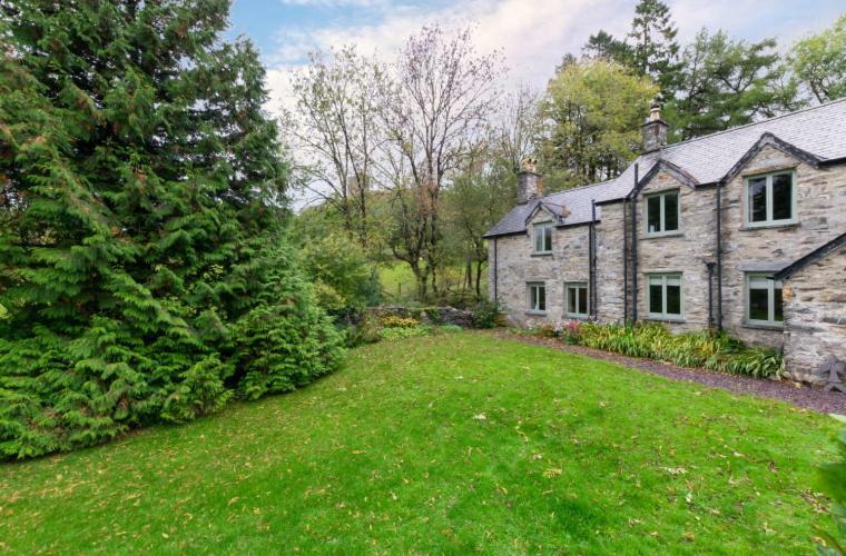 2 Tan-Y-Castell Villa Dolwyddelan Kültér fotó